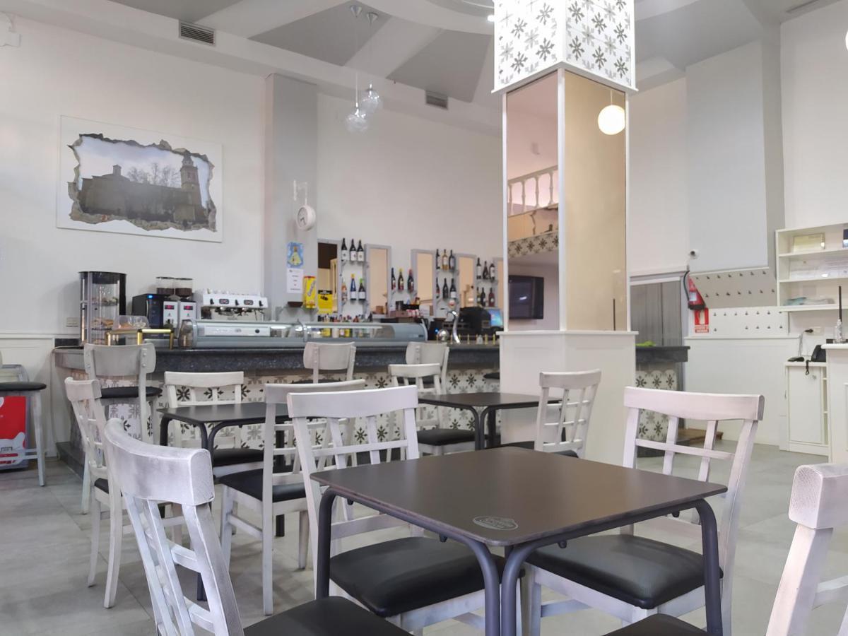 Hotel Aro'S Casas-Ibanez Ngoại thất bức ảnh