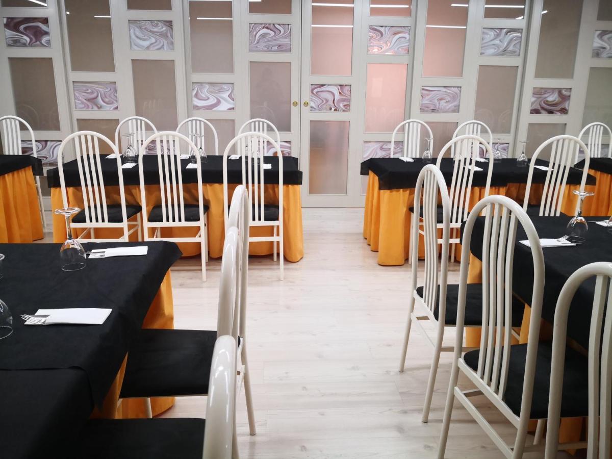 Hotel Aro'S Casas-Ibanez Ngoại thất bức ảnh